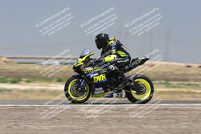 media/Aug-03-2025-TrackDaz (Sun) [[bf4a71acf9]]/B Group/1220pm (Wheelie Bump)/